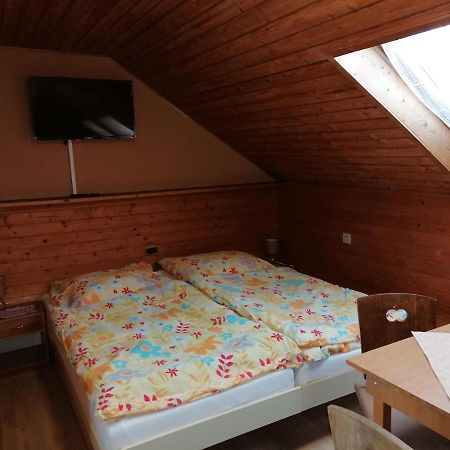 Hotel Privát Zvonček Terchová Esterno foto